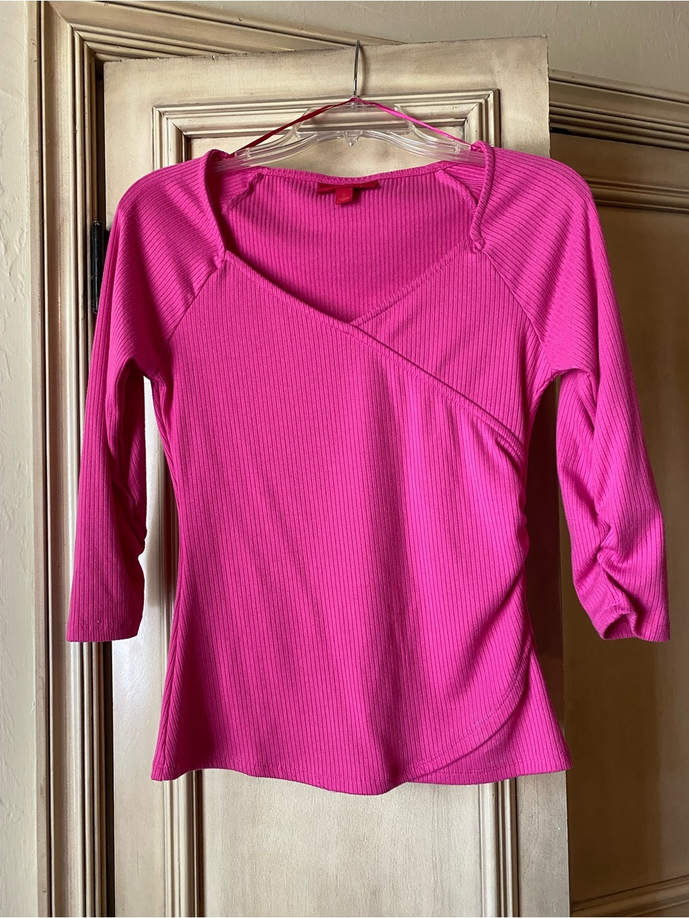 NEW Jennifer Lopez JLO Pink Women's 3/4 sleeves wrap top, size small - Picture 1 of 5